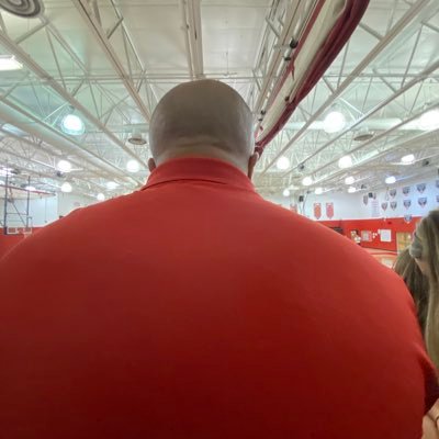 smokee52's profile picture. 18