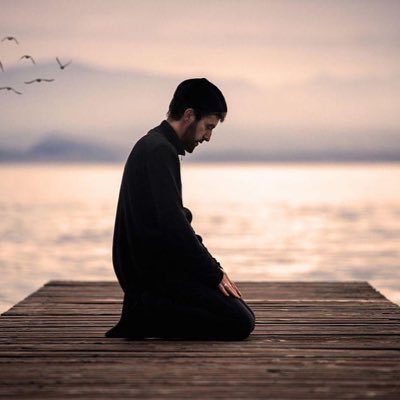 DAfand12345's profile picture. “A butterfly always reminds us that there is always beauty at the end of all the pain.”fellow University of Columbia .Social scientist a pragmatic