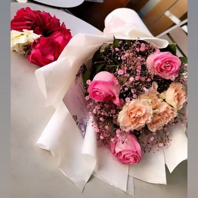 tahminaharoon's profile picture. 