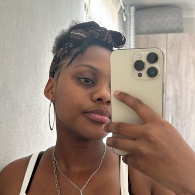 Tsholofelo_le Profile Picture