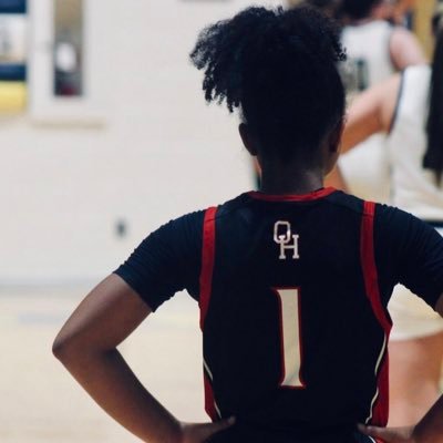 5’3 PG Oak Hill High School ( 2025) 3.7 GPA.. FTF Thunder.. NCAA ID # 2304834469                                                       taysia2007@icloud.com