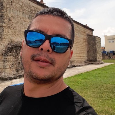 LeandroLeonArc1's profile picture. 