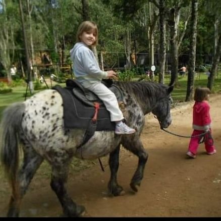 heloloucaa's profile picture. 