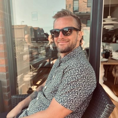 BarcaJesper's profile picture. FAR 💙❤️ + Fodboldnørd helt ned i materien 👍🏻