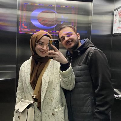 SamedAkif's profile picture. Sistem tasarımları üzerine düşünen, bilgiyi sadeleştiren ve derinleşmekten çok genişlemeyi yeğleyen biri.