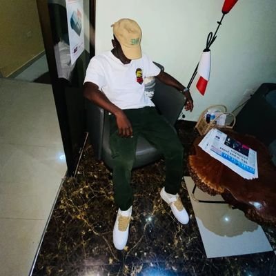Descendant of christ🏌🏾♂️
Underrated is a understatement😮💨