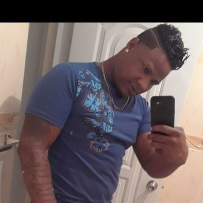 CarlosCorporn1's profile picture. . La vida no es siempre una cuestión de tener buenas cartas, sino de jugar bien una mano mala.