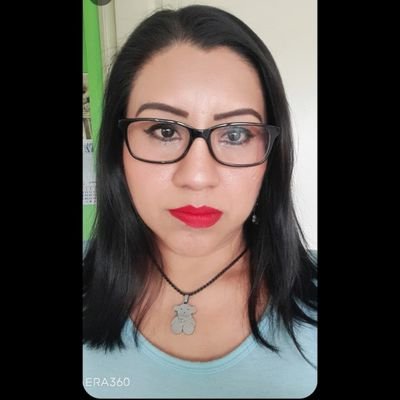 RoxanaJdh's profile picture. 