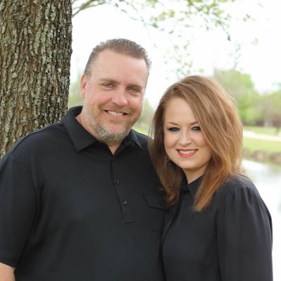 desi_hall's profile picture. Wife, Mother of 3, Christ Follower, Live*Laugh*LOVE