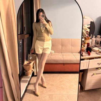 HazelMille31469's profile picture. Exploring the world and collecting memories along the way 🌍✈️