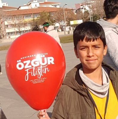 nftasan's profile picture. Şükür: En genel anlamıyla kişinin kendini, tüm organlarını, iç ve dış tüm bedenî güçlerini 'ne-için' yaratılmışlar ise 'o iş için' istihdâm etmesidir.
