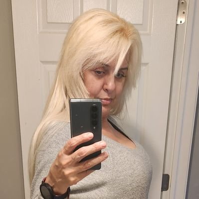 1angell18's profile picture. I started running as a family thanksgiving thing now I just keep on doing it. I just wish I had someone to run with. I hate running alone