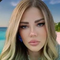Esra Sönmezer (@esrasonmezer) Twitter profile photo