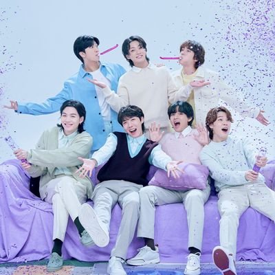 meeecheee_ayr's profile picture. She's mad but she's magic. There's no lie in her fire.
- Charles Bukowski
💜OT7💜ARMY since 2021💜Waiting for BTS in 2025💜