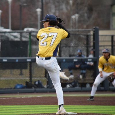 ArnaldoCarrion's profile picture. 2025 CCBC ESSEX RHP 5/11 172lb cell: 561-602-8241