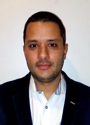 Venezolano. Periodista Deportivo (ESED '09). Gestión Deportiva (UCES '15). Director Técnico de Fútbol (ATFA '17). Actualmente en ESPN @SC_ESPN. Diario Olé ('09)