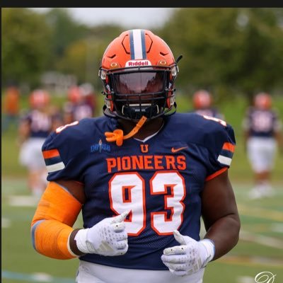 1st team all state | All county | 1st team all Long Island |DT 5’10 280 | DL @uticafootball