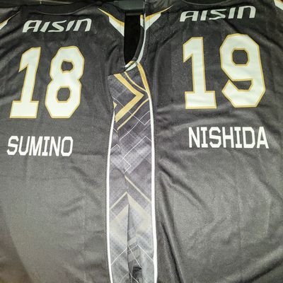 愛知の高校野球経験者！スポーツ観戦は全般的に好きです。野球はドラゴンズ、バスケはシーホース三河、元シーホースメンバーも応援してます😊バスケ2023年から2024年シーズンは　＃現地23勝8敗😊スーパー銭湯♨️筋トレ💪#TTW🏴Health is wealth！！　I will not lose myself.