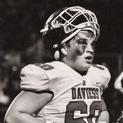 5’9 | 235 LBS | 270-302-9435 | 3.6 GPA | Center/Guard | Daviess County High School |