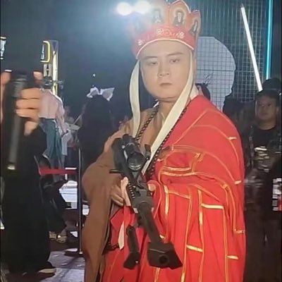 wtfbluebird's profile picture. 仚屳屲冚 不啻微芒🌟