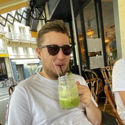 bijanglazer's profile picture. 