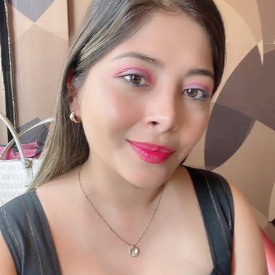 LeslyGuivin's profile picture. 