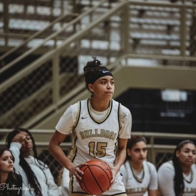 Royse City High School 2027 /5’8 GUARD /
10-6A (TX) 1st Team All District  & Academic All District (23-24)🏀