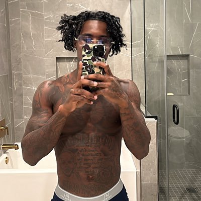 1800Paciibabe's profile picture. IG - paciibabe 📸 1800nd This 1800nd That 🦍