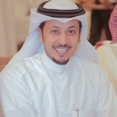 Faisal_888's profile picture. أحدٍ إذا مدّيت له طيبك .. يغيب ...... مآ تمليْ عيونه ( كبار الفعآيل ) و أحدٍ يموت إن كآن سويت به طيب ...... ( يخآف مآ يقدر يرد الجمآيل ) !