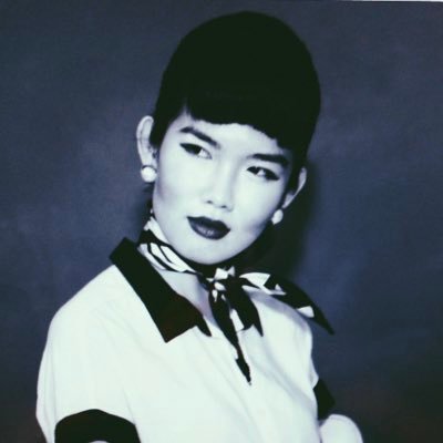 iamametalflower's profile picture. A human bean.