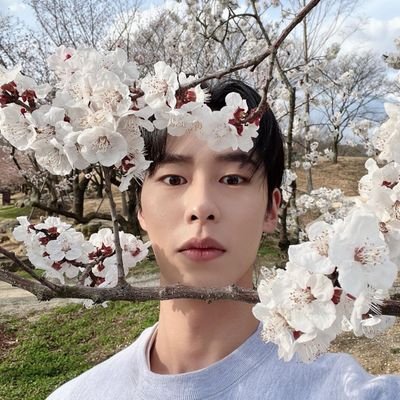 น้องสาวพี่ชานซอง/YNWA⚽/พรรคเดียวที่จะรัก 🧡🍊🍊
@2PMagreement211
🍌🐧🐼🐨🐣🐱2PM/황잔성
พี่เอกHRK/ใส่นัวแฟมิลี่