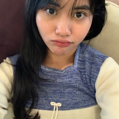 httpsasyaa's profile picture. i wish i was a catt no school, no work just meow meoww🐈