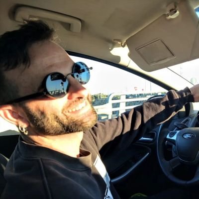 victor_molina__'s profile picture. Warhammer,cómic, videojuegos y entrenador de pokemones