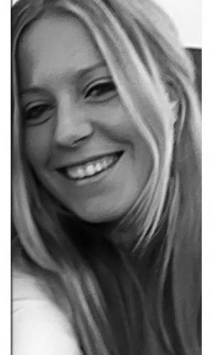 KarlijnDeRoode's profile picture. 深耕哈尔滨十余载，专业靠谱，资源丰富，给您非凡的高端专属体验，电报：https://t.co/uFv9HL7E36