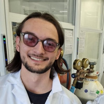 PhD student in organometallic chemistry in @EvaHeviaGroup at @DCBPUnibern 🍄