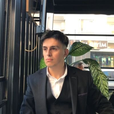 Halil30769417's profile picture. 