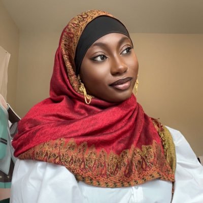 ♚ خديجة ♚ Muslim Africana 🇸🇱🇸🇳 IG//Snapchat: ohhmy_dijah✌ #UNCPAlumni KA² 💕