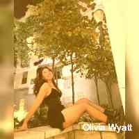 wyatttolivvia's profile picture. north shore, oahu 
thedenhawaii 🌈