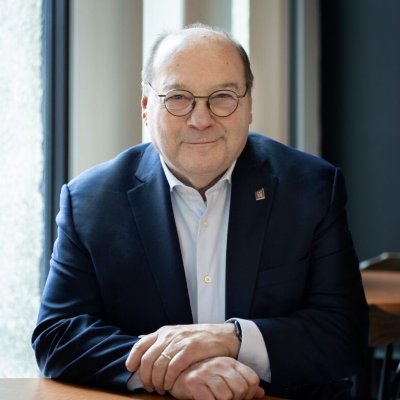 Luc-Alain Giraldeau Profile