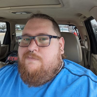 A lover of moves, tv shows and most things nerdy. Plus I stream so Come check me out on twitch. He/Him Bi