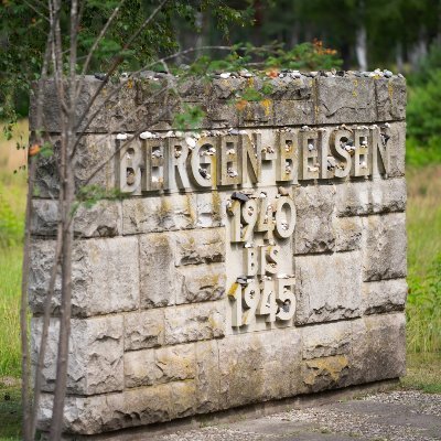 Gedenkstätte Bergen-Belsen / Bergen-Belsen Memorial | Tweets (DE & EN) by @stephaniebillib