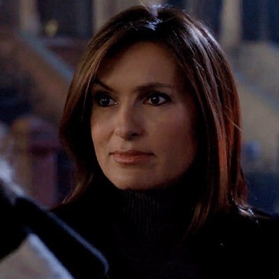 not the one that stabbed the captain with a pickle. #BLM ✨ just here til olivia & elliot bump privates. 😜 certified homegirl of Olivia Benson