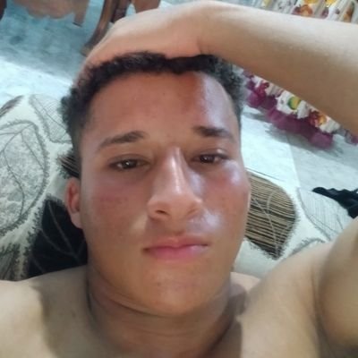 Derwiri's profile picture. 21 años, 🦂, 😌