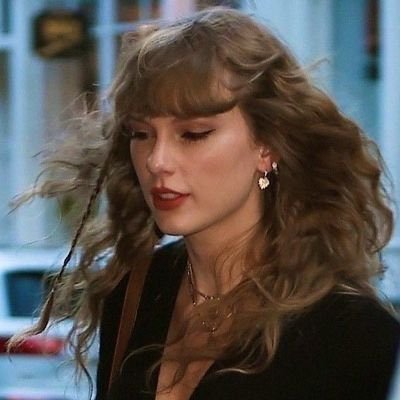 duasfuture's profile picture. ♡