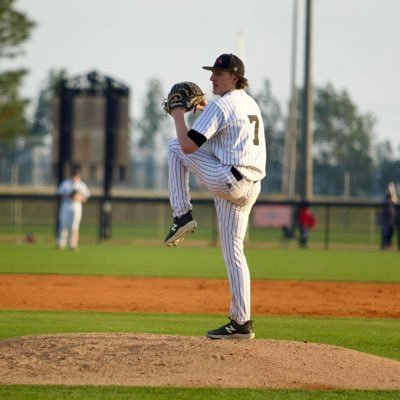 by Him, for Him✞ |Joshua 1:9||Gilbert High School ‘26||RHP||Diamond Devils BB|| GPA:5.2|| SAT:1320||6’2 185|| 📞: (803) 369-0389|| @FDTCbaseball commit|
