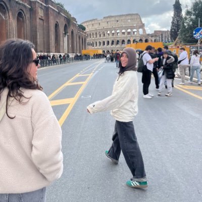 hhhdlf's profile picture. no sé