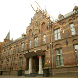 FHGilde's profile picture. Fletcher Hotel Gilde bevindt zich in hartje Deventer. Het historische pand wordt omringd door een prachtige stadstuin en heeft de ambiance uit een rijk verleden