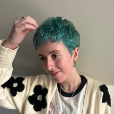 ADHD and autistic armchair activist 🛋️ passionate about madness #TraumaNotPD #MadTwitter currently inpatient they/them