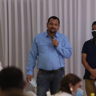 Diputado al Congreso Nacional por el Partido Nacional (Yoro)