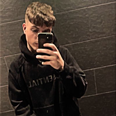 eZippyR6 Profile Picture